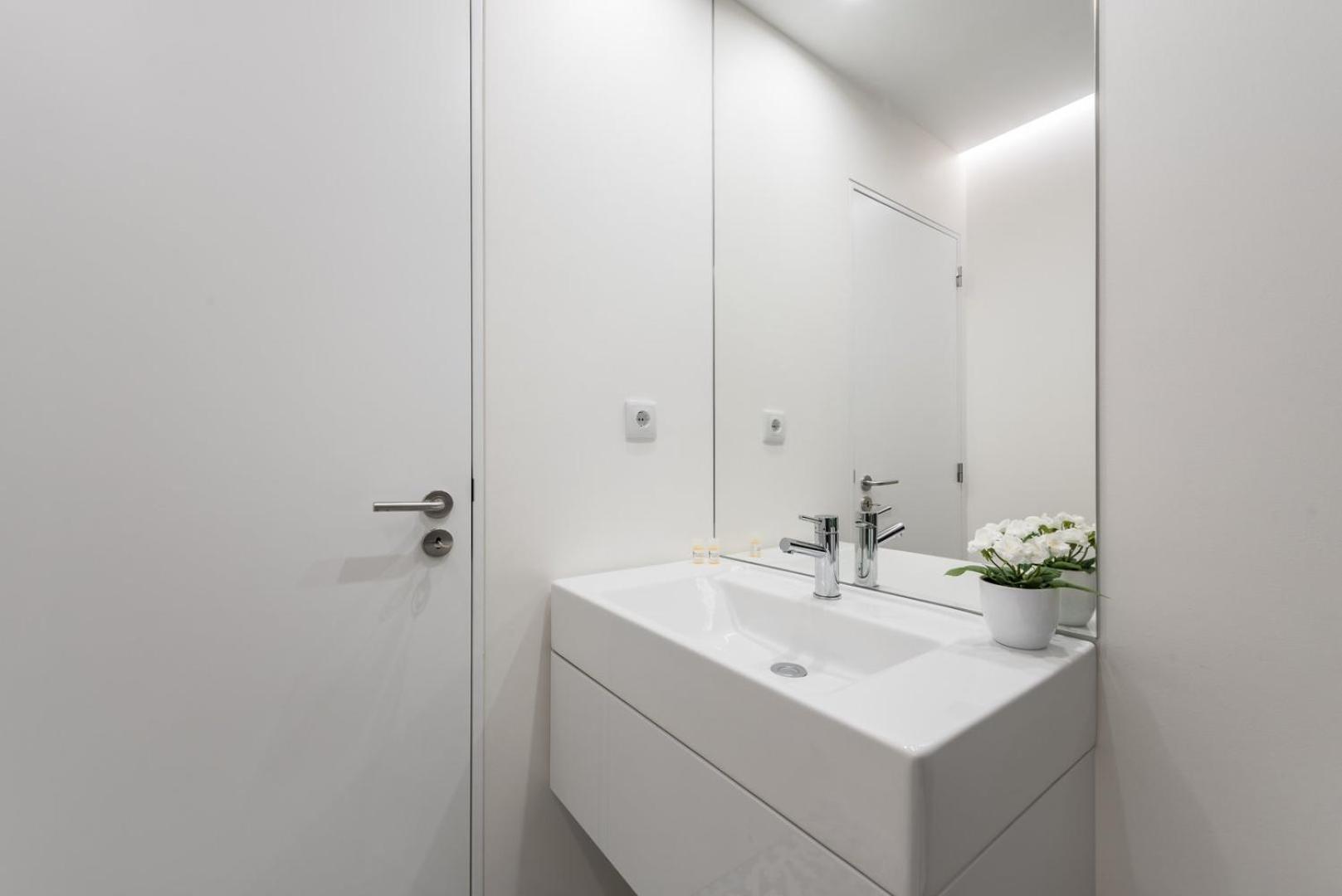 Guestready - Flamingo In The Square Apartment Porto Exterior photo
